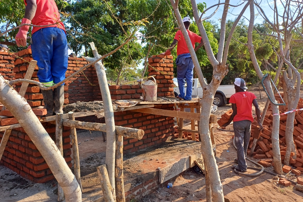 Malawi_Bautätigkeit_1