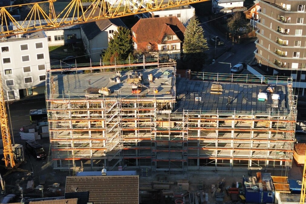 9ef7735b-dd51-4fef-95f8-5e0452879a7f