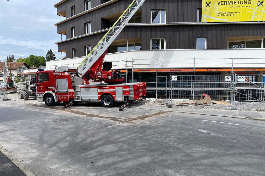 20240426_121947377_iOS