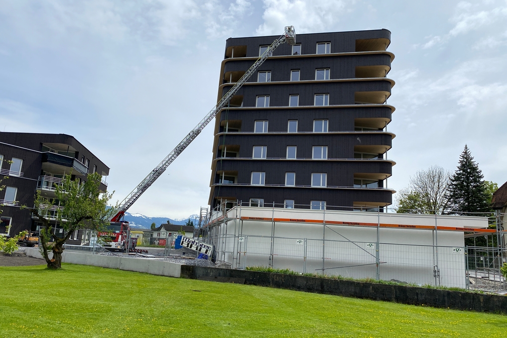 20240426_114355345_iOS